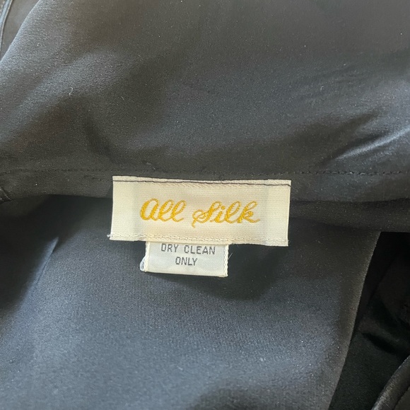 ADOLFO NEW YORK - Authentic Union Made VTG Classic Black Silk Long Sleeve Blouse - Picture 11 of 12